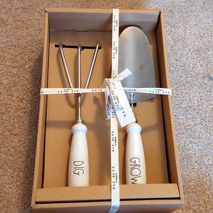 Dig and Grow garden shovel and three prong pick